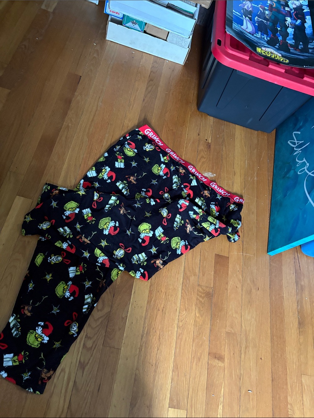 Grinch Black Holiday Pajama Pants for Women - Festive Lounge Wear